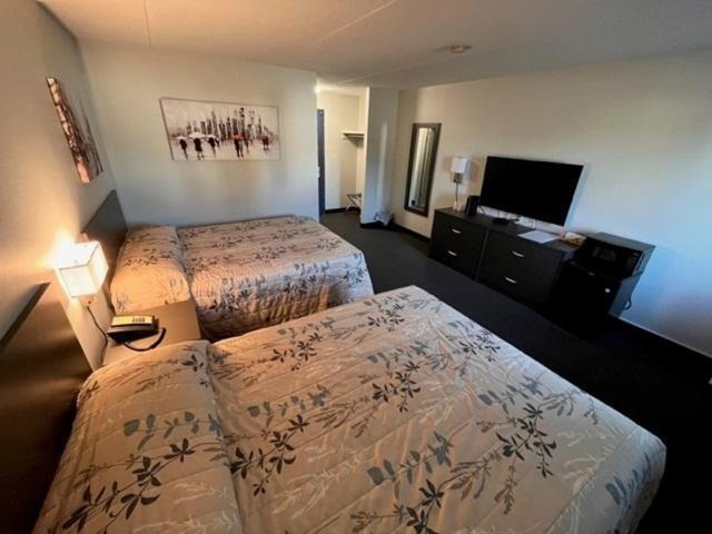 Kirkfield Motor Hotel Winnipeg Esterno foto