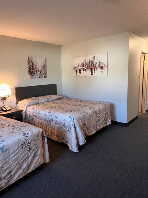 Kirkfield Motor Hotel Winnipeg Esterno foto